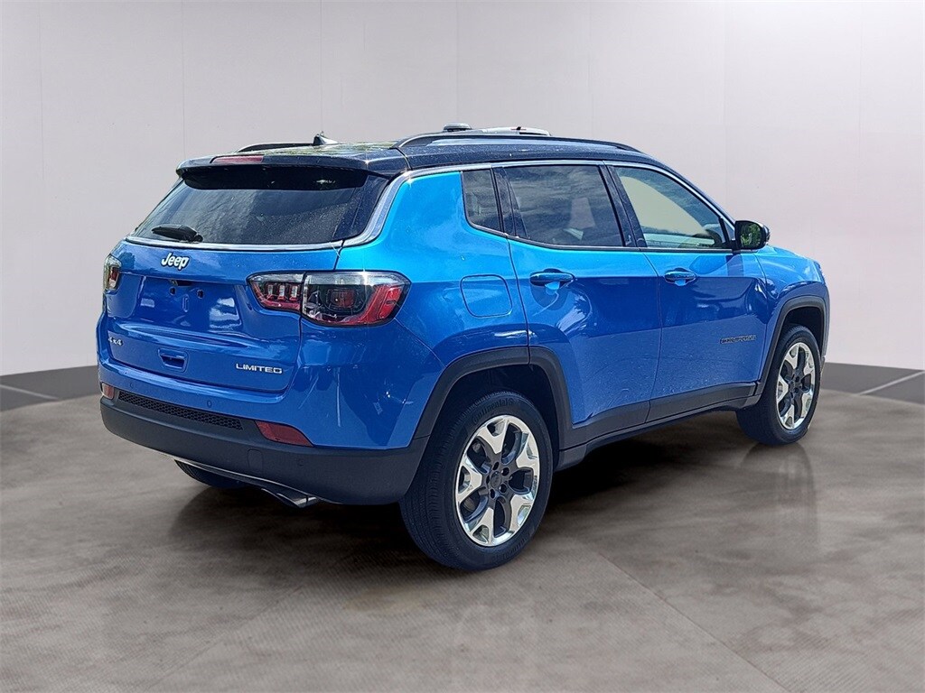 2022 Jeep Compass Limited photo 4