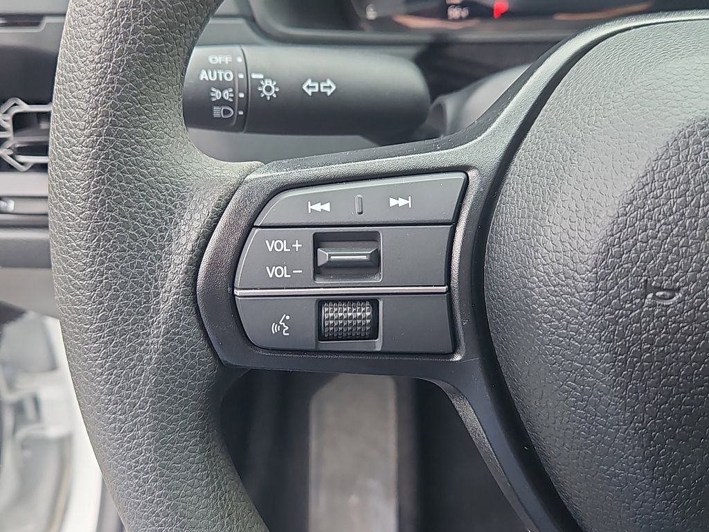 2025 Honda Accord LX - Photo 20