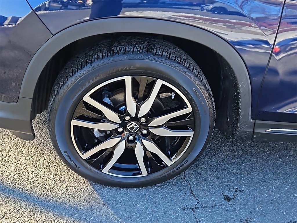 Used 2022 Honda Pilot Touring Sport Utility