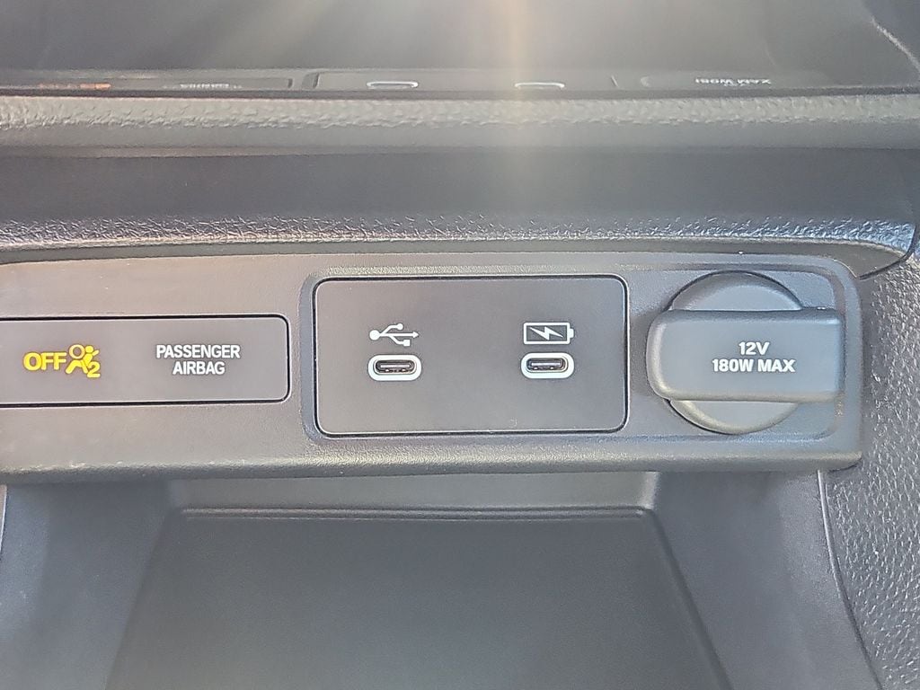 2025 Honda Civic Hatchback Sport - Photo 16