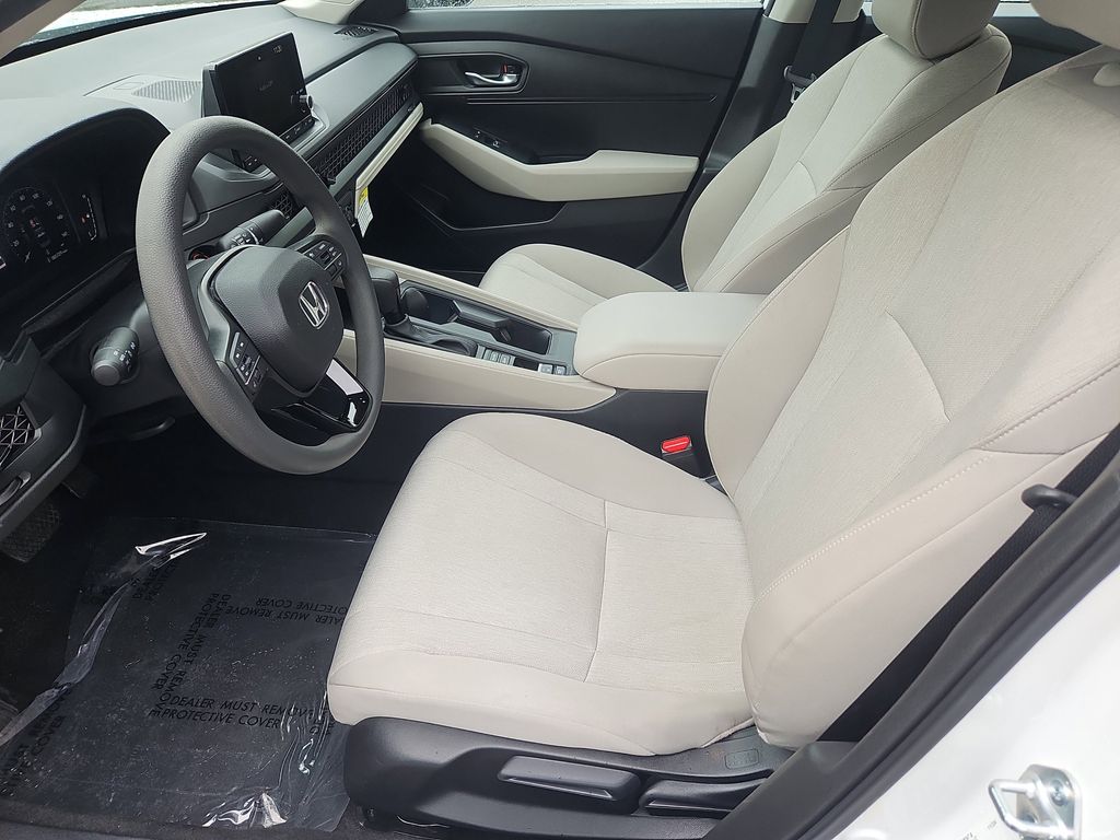 2025 Honda Accord LX - Photo 26