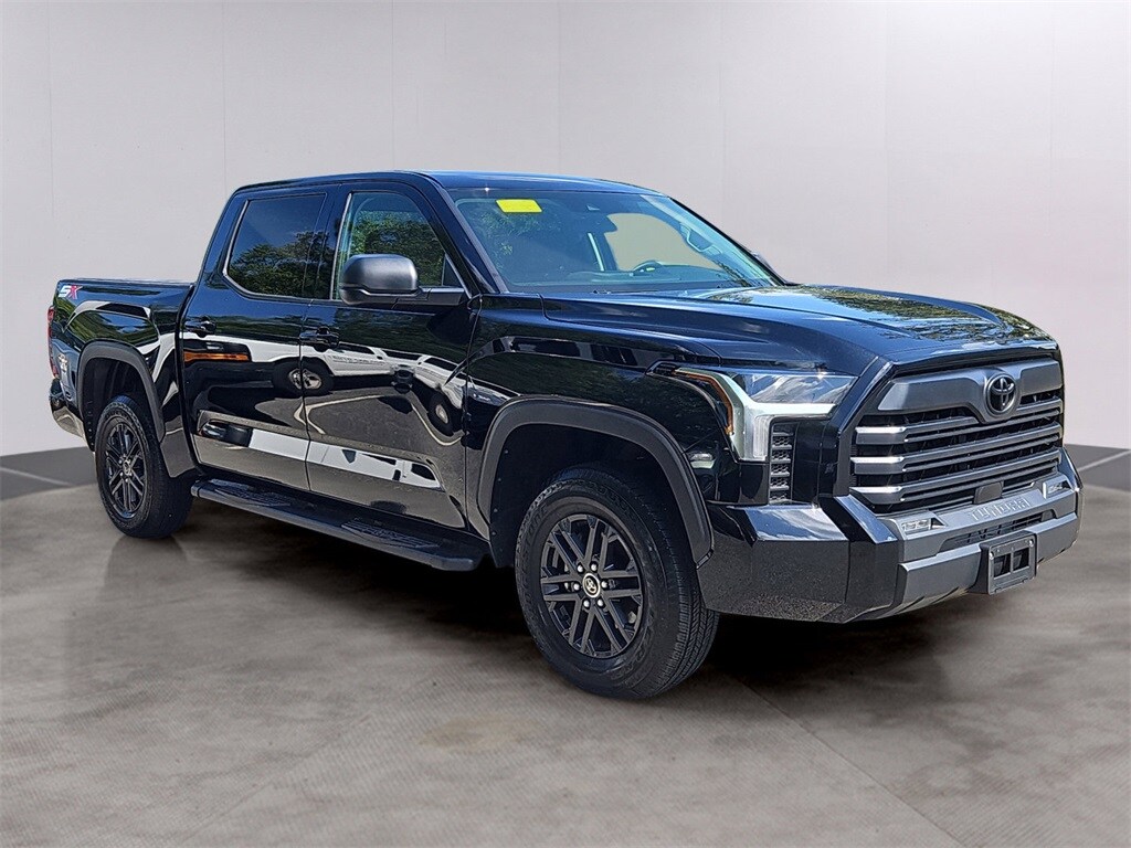 2024 Toyota Tundra SR5 photo 3