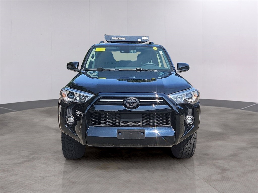 2022 Toyota 4Runner Trail Sport photo 2