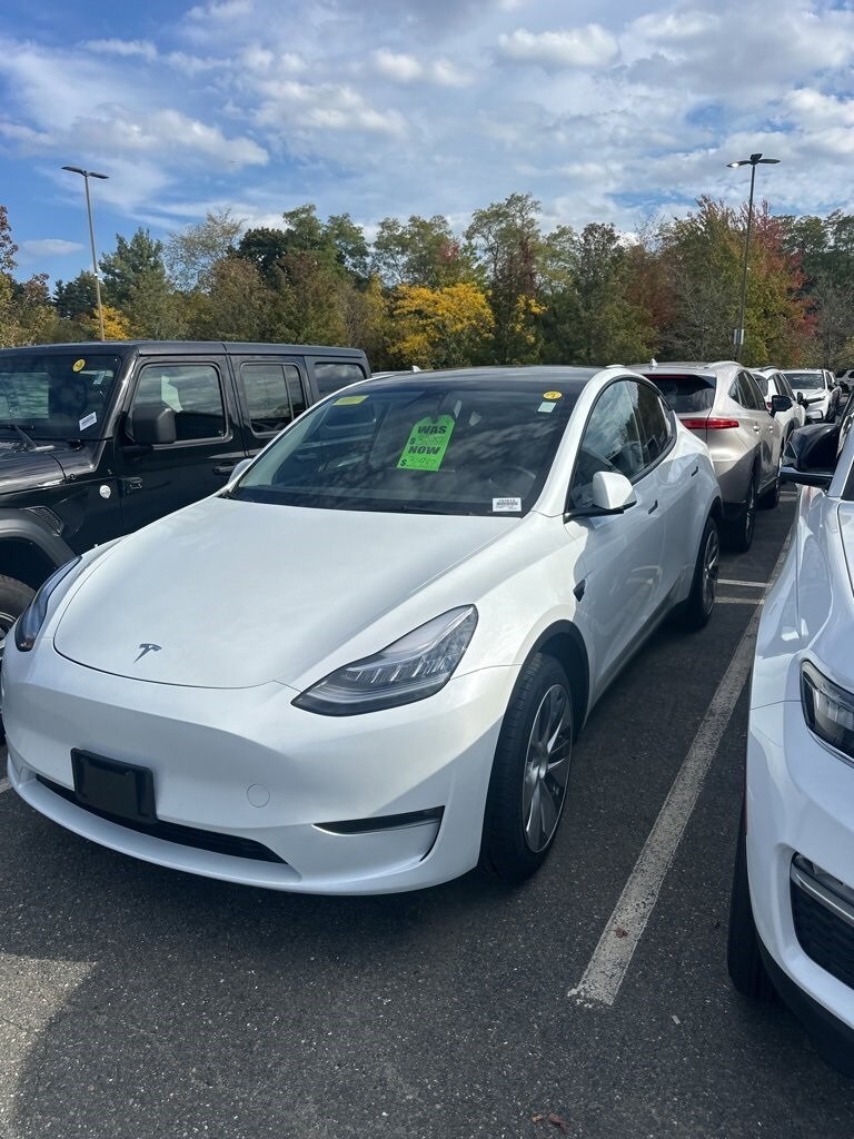 2023 Tesla Model Y Long Range photo 2