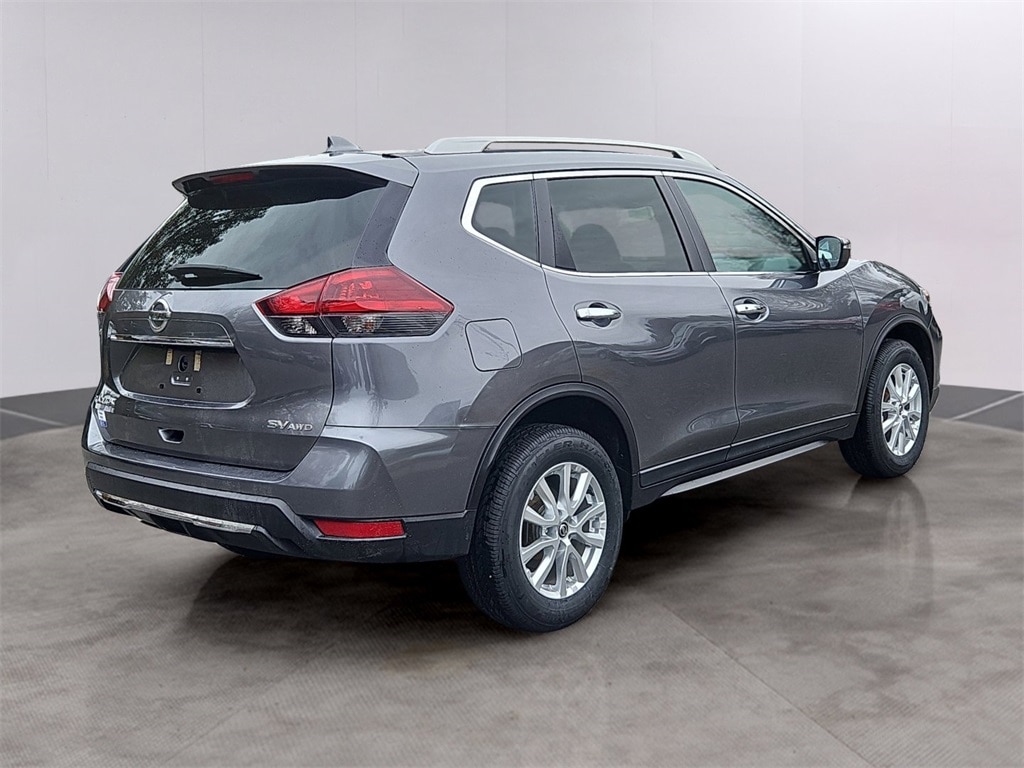 Used 2018 Nissan Rogue SV Sport Utility