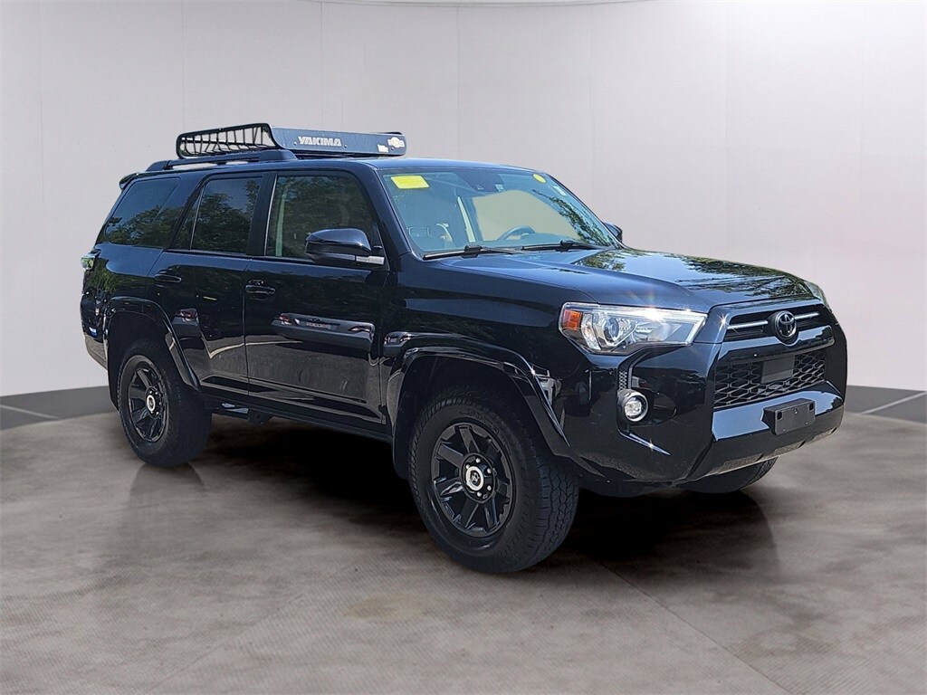 2022 Toyota 4Runner Trail Sport photo 3