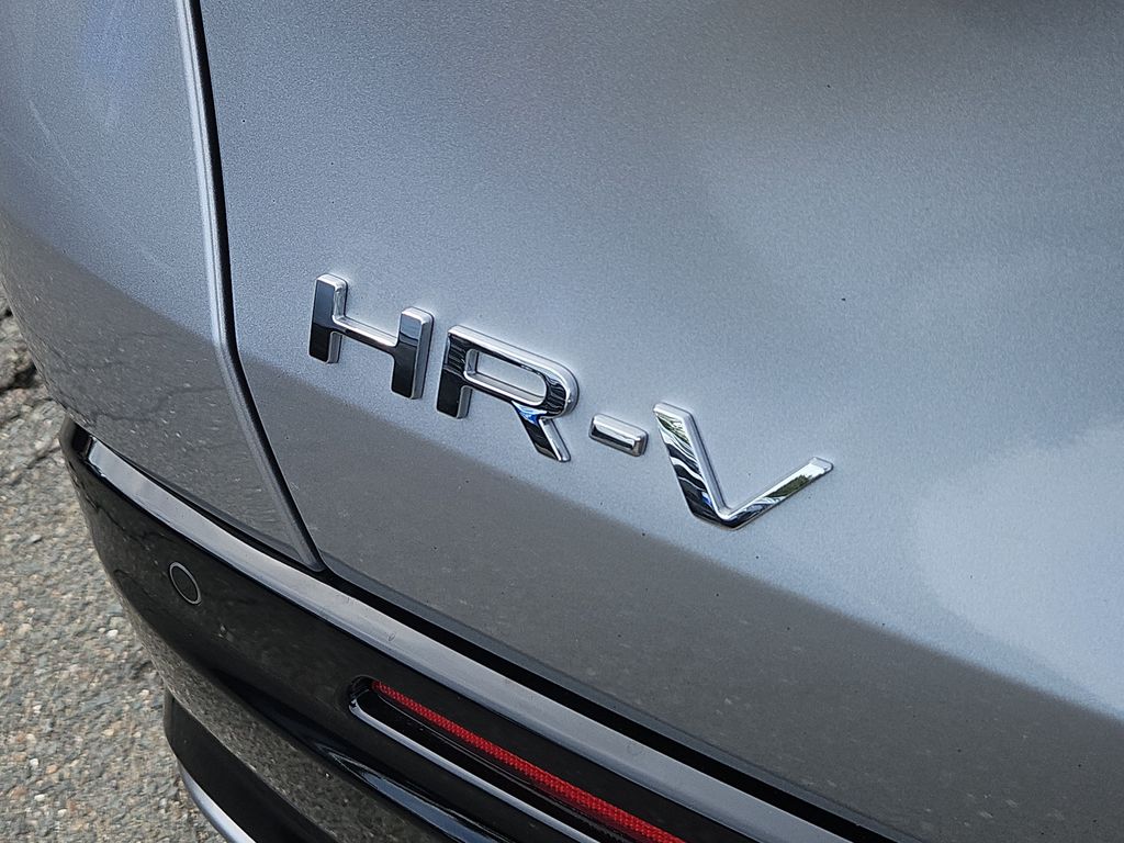 2026 Honda HR-V EX-L - Photo 12