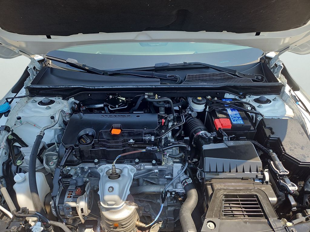 2024 Honda Civic Hatchback LX - Photo 28