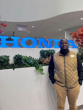 Staff member Ludgi St-Vil from ID_458e8f243bfb