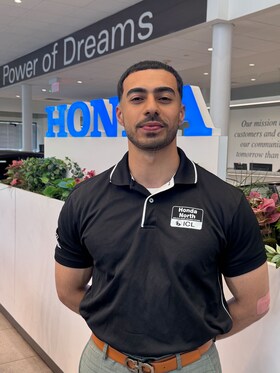 Staff member Mosaab Waheed  from ID_458e8f243bfb
