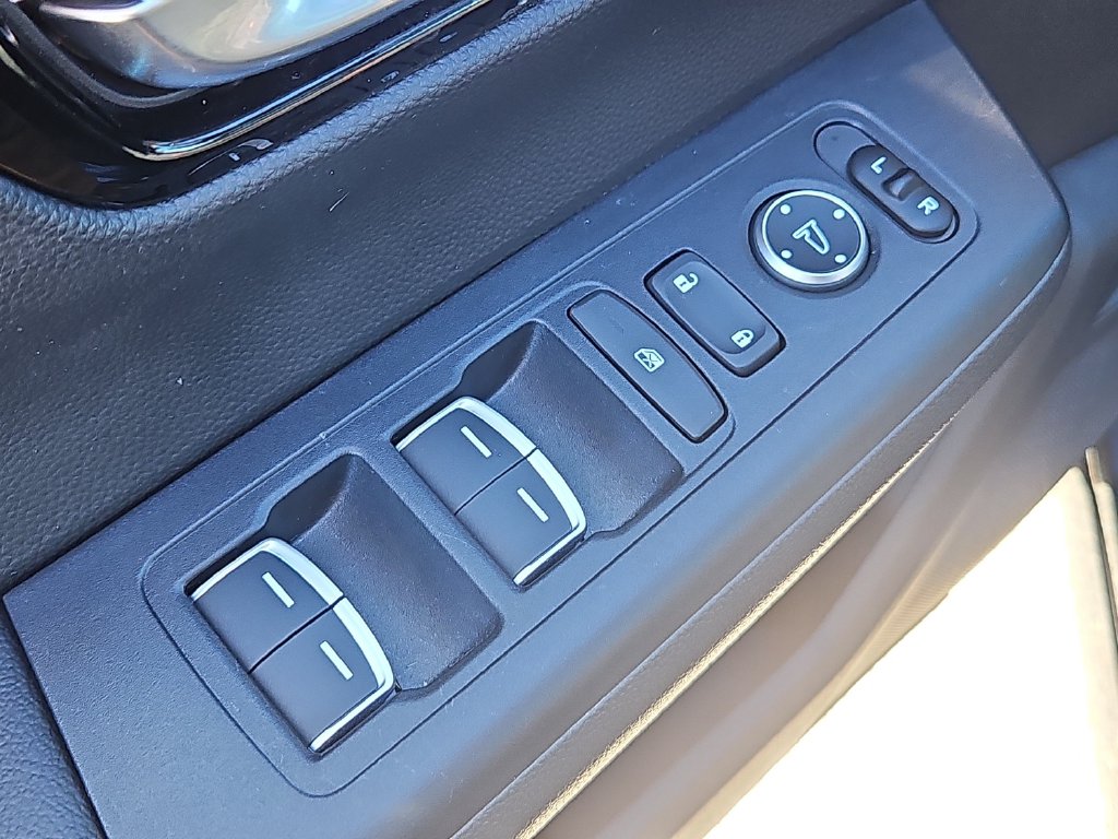 2024 Honda CR-V Sport Touring - Photo 29