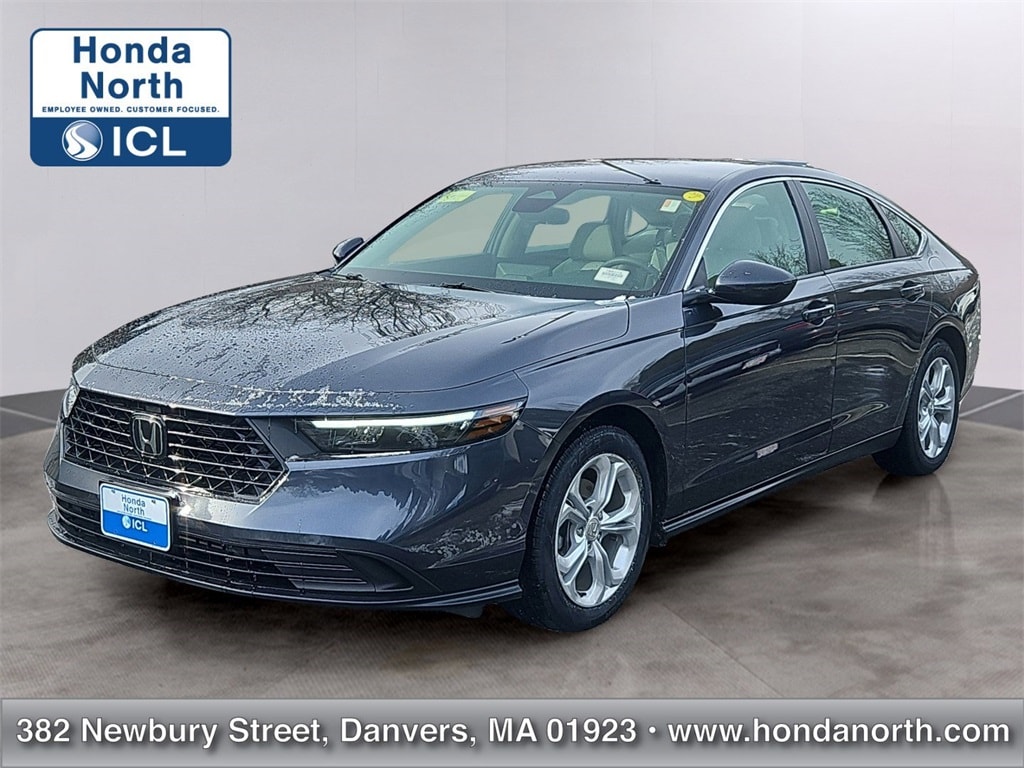 2024 Honda Accord LX's photo