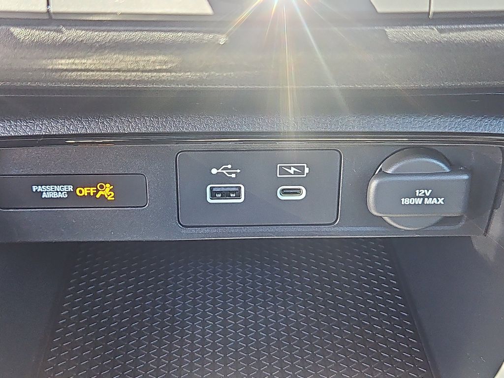 2025 Honda CR-V EX - Photo 17