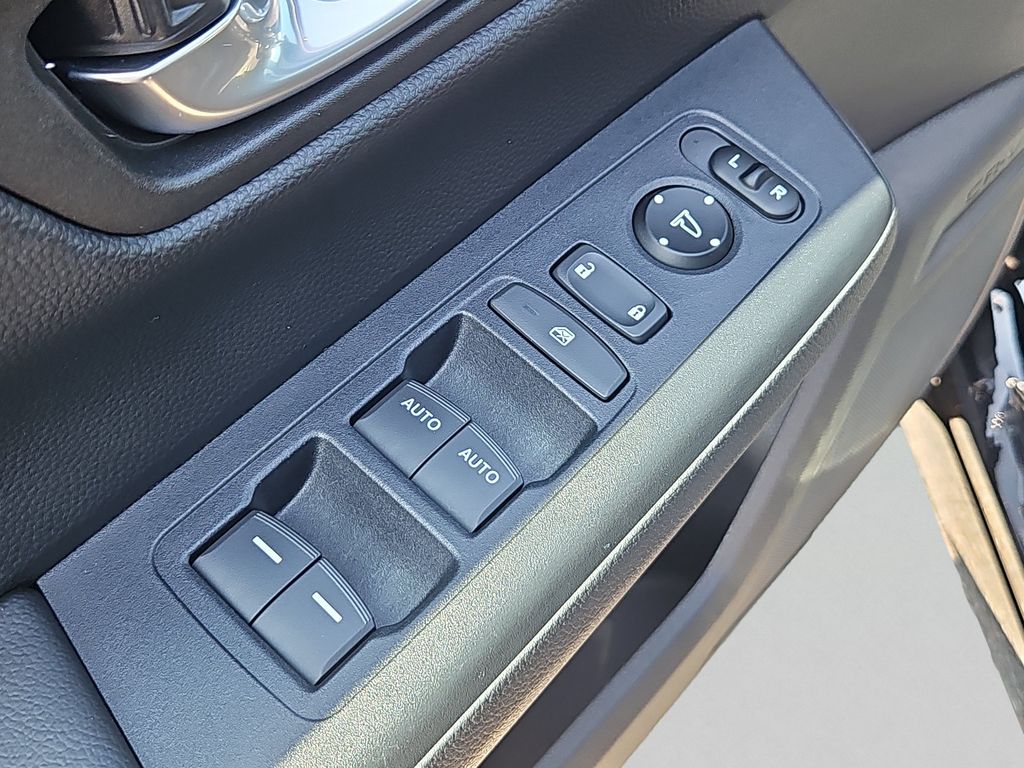 2025 Honda CR-V Sport - Photo 25