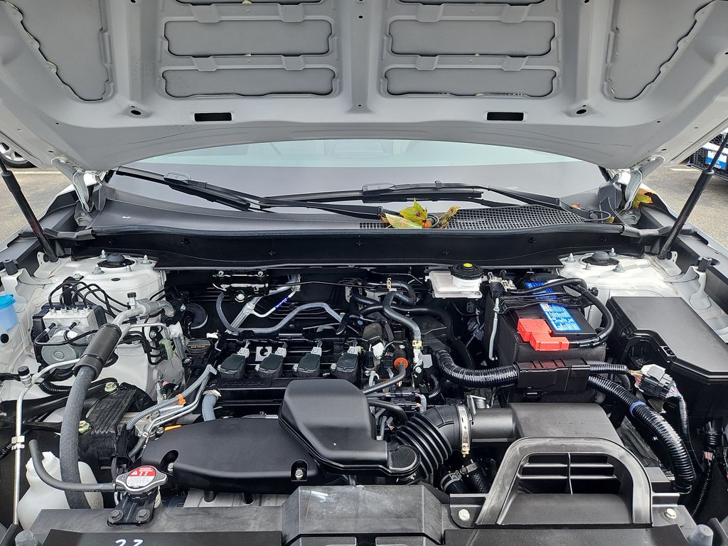 2025 Honda CR-V LX - Photo 27