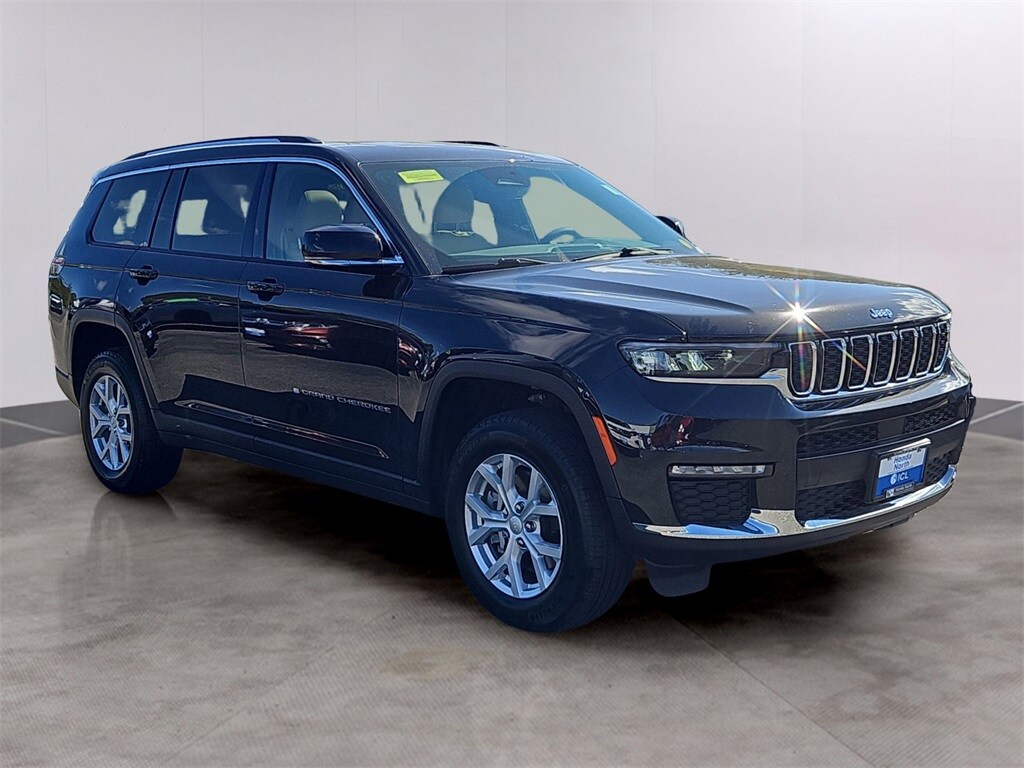 2023 Jeep Grand Cherokee Limited photo 3