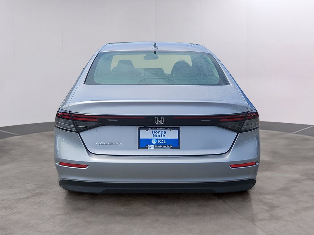 2023 Honda Accord LX - Photo 5