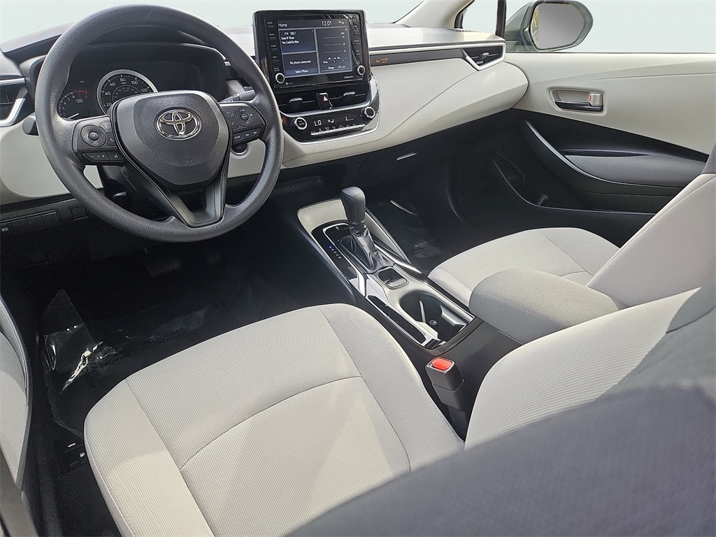 Used 2022 Toyota Corolla LE Sedan