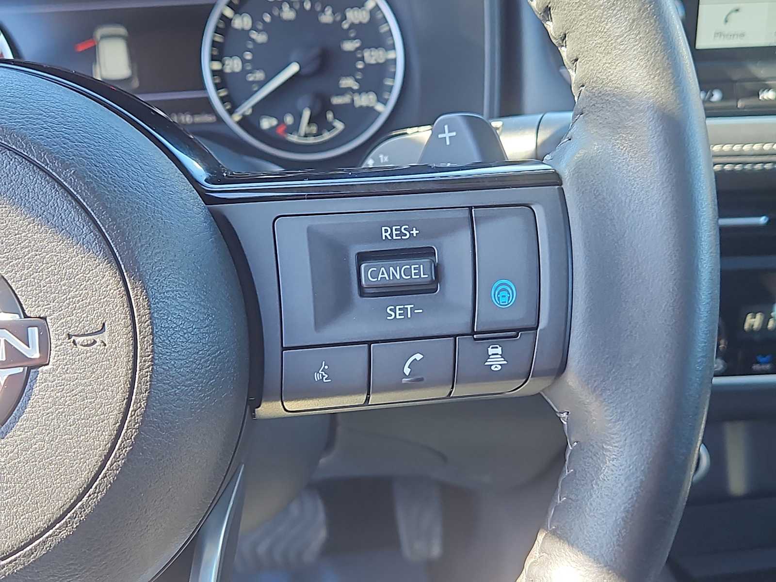 2023 Nissan Rogue SL - Photo 28