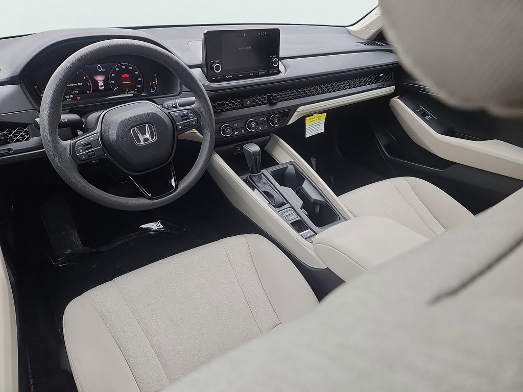2025 Honda Accord LX - Photo 11
