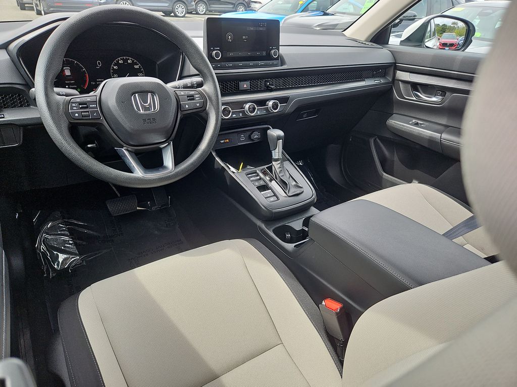 2025 Honda CR-V LX - Photo 11
