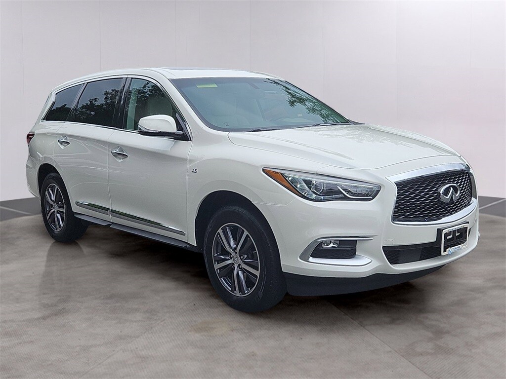 2016 Infiniti QX60 Base photo 3