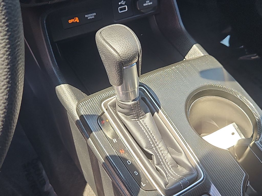 2024 Honda Civic Hatchback LX - Photo 22