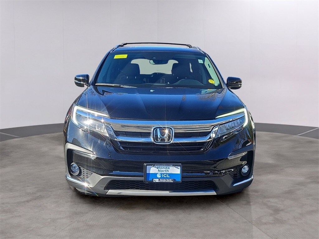 2022 Honda Pilot Touring Sport photo 2