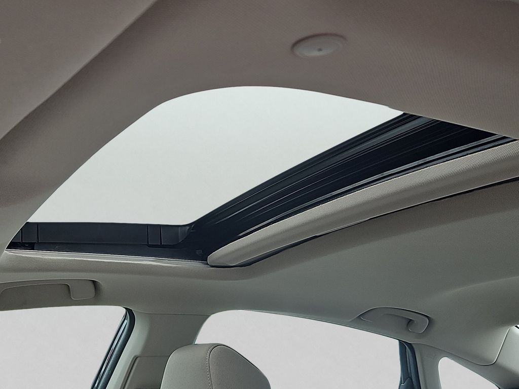 2023 Honda Accord EX - Photo 14