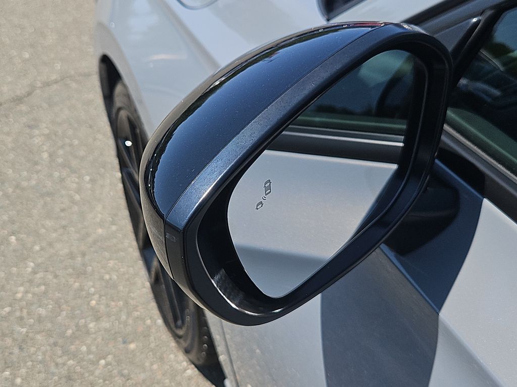 2025 Honda Civic Hatchback Sport - Photo 18