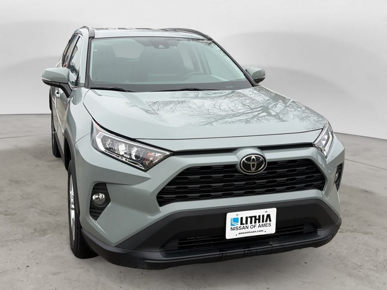 Thumbnail: 2021 Toyota RAV4 - 6