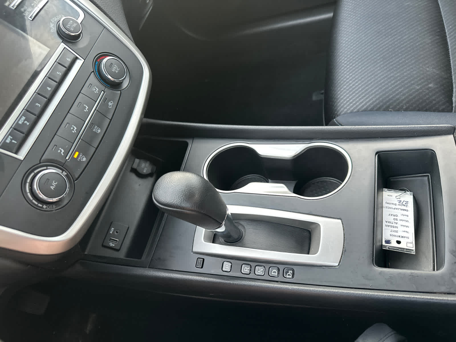 Thumbnail: 2017 Nissan Altima - 26