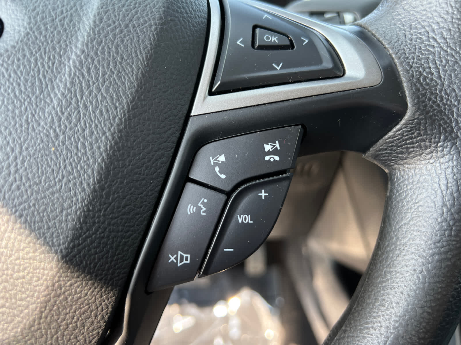 Thumbnail: 2020 Ford Fusion - 19