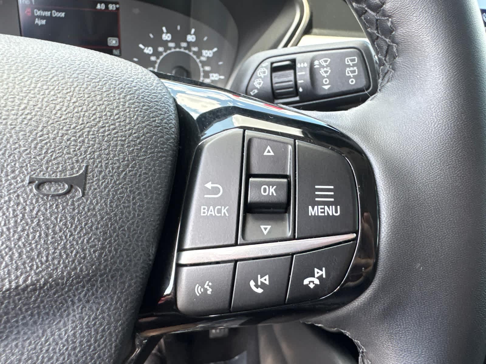 2022 Ford Escape SE - Photo 25