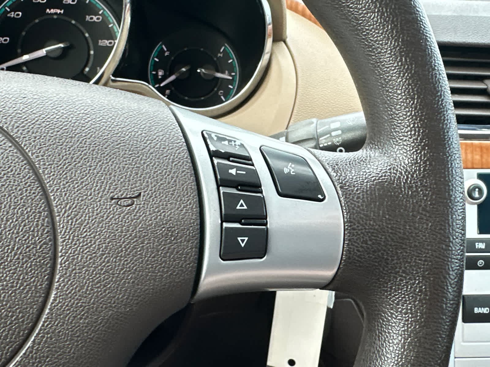 Thumbnail: 2008 Chevrolet Malibu - 19