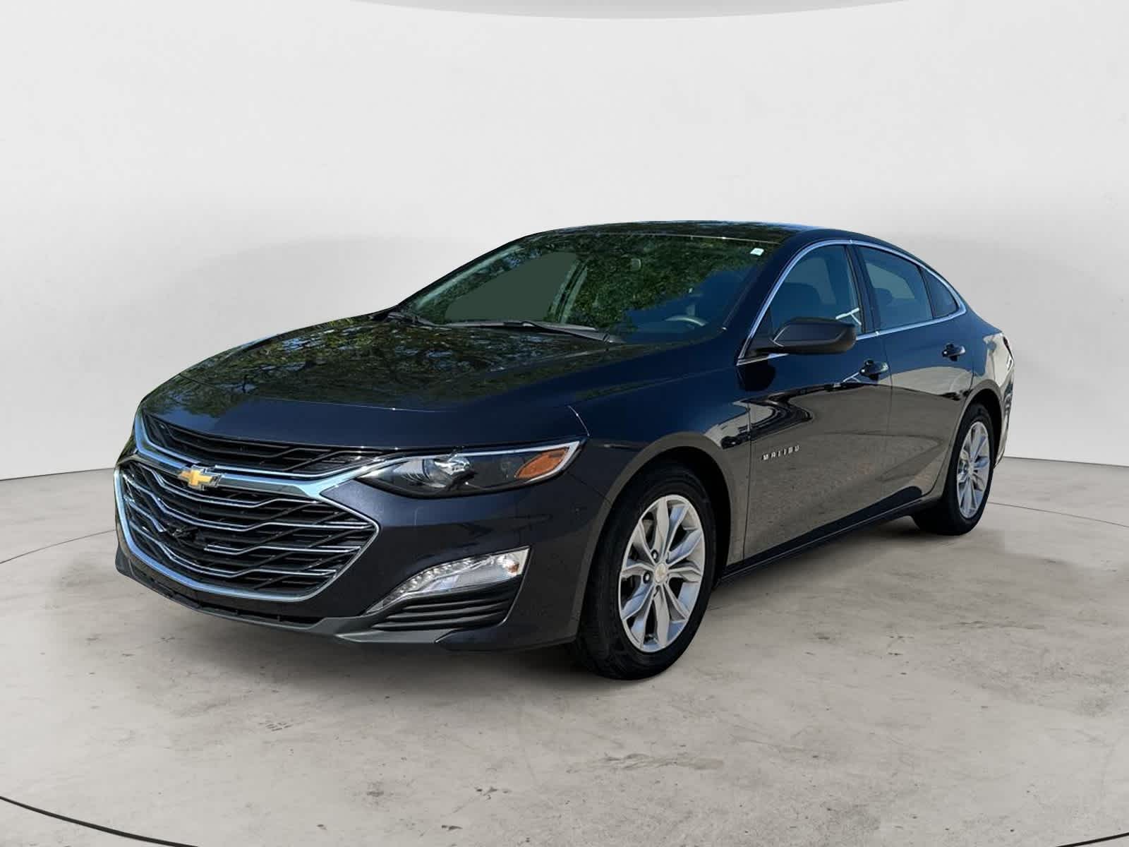 2023 Chevrolet Malibu LT Hero Image