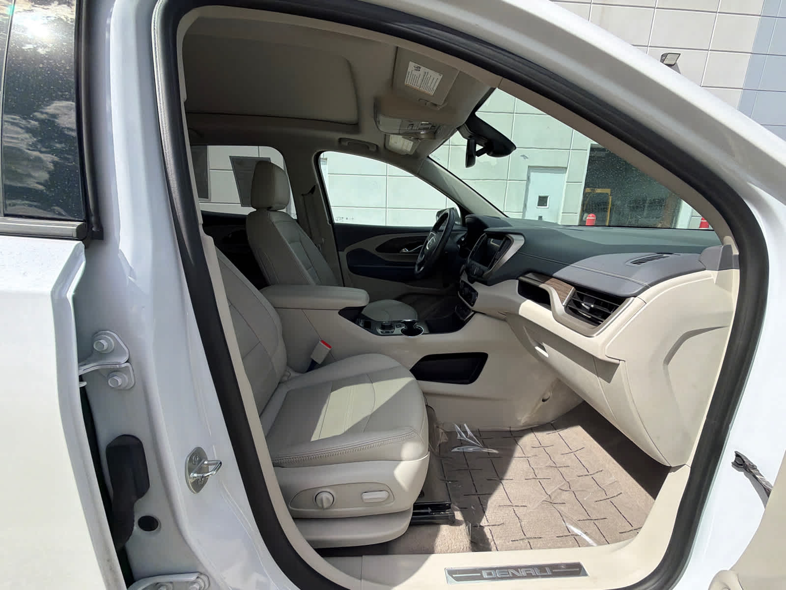 Thumbnail: 2022 GMC Terrain - 8