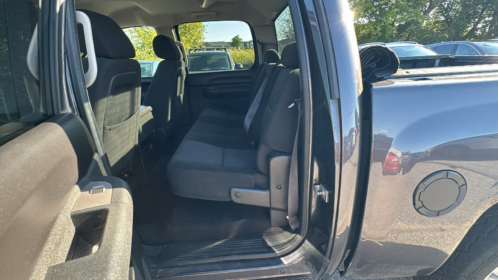Thumbnail: 2011 Chevrolet Silverado 1500 - 14