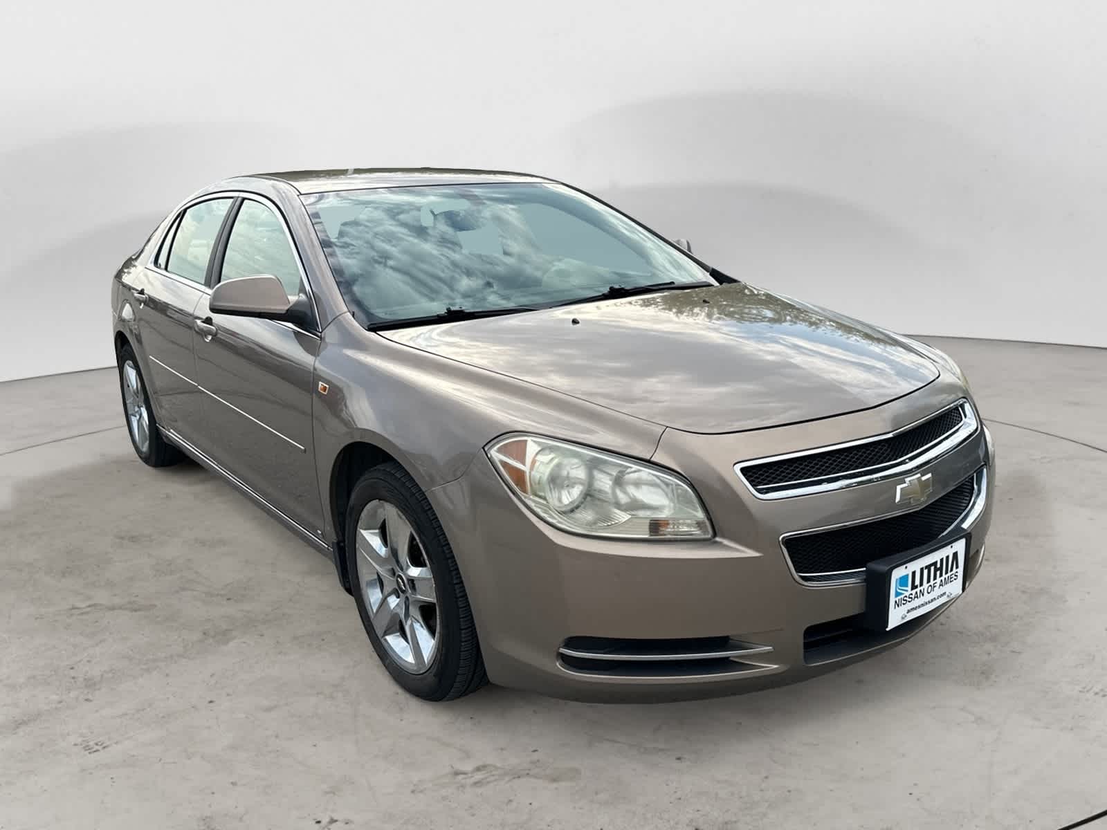 Thumbnail: 2008 Chevrolet Malibu - 4