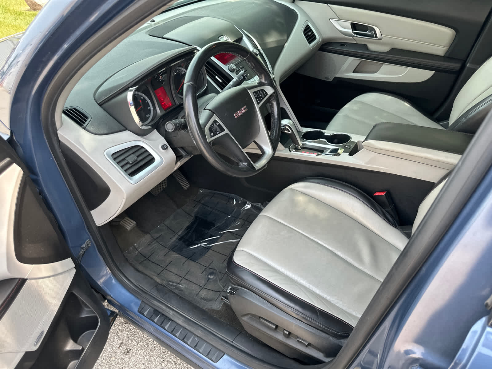 Thumbnail: 2011 GMC Terrain - 19