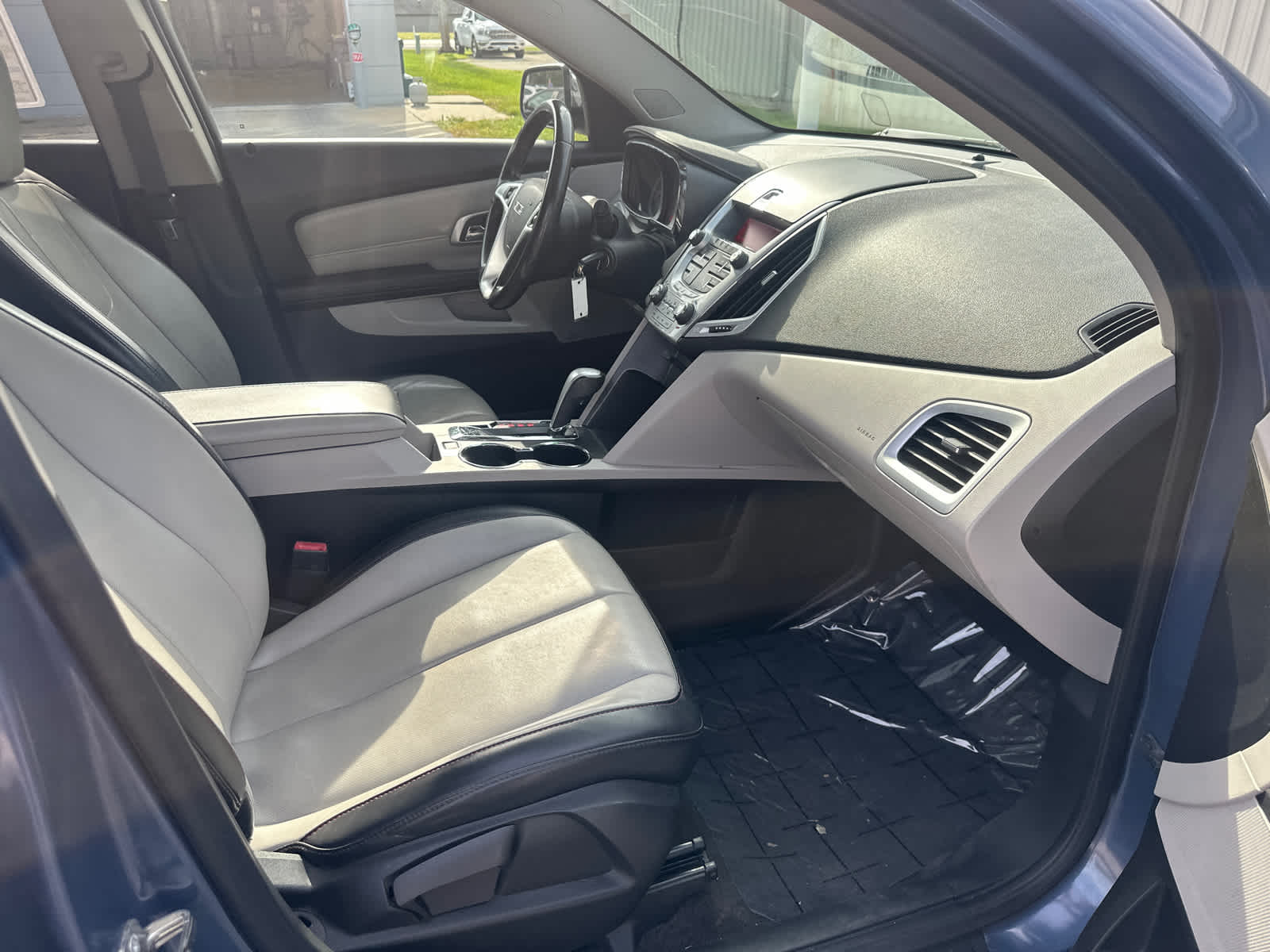 Thumbnail: 2011 GMC Terrain - 8