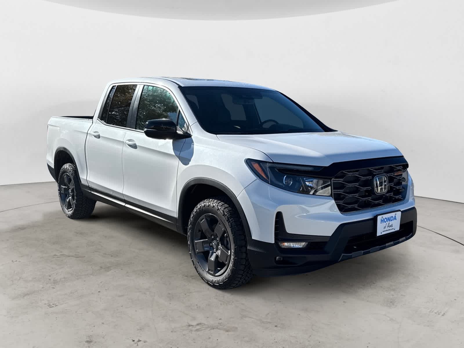 Thumbnail: 2026 Honda Ridgeline - 6