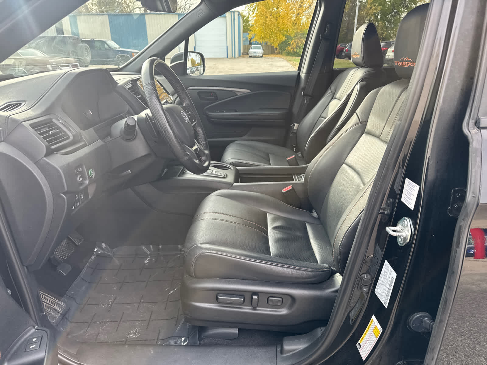 Thumbnail: 2023 Honda Passport - 17