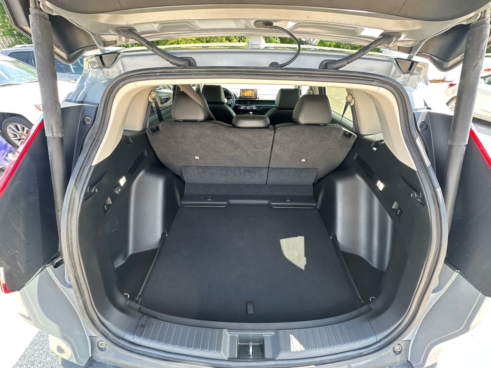 Thumbnail: 2023 Honda CR-V - 10