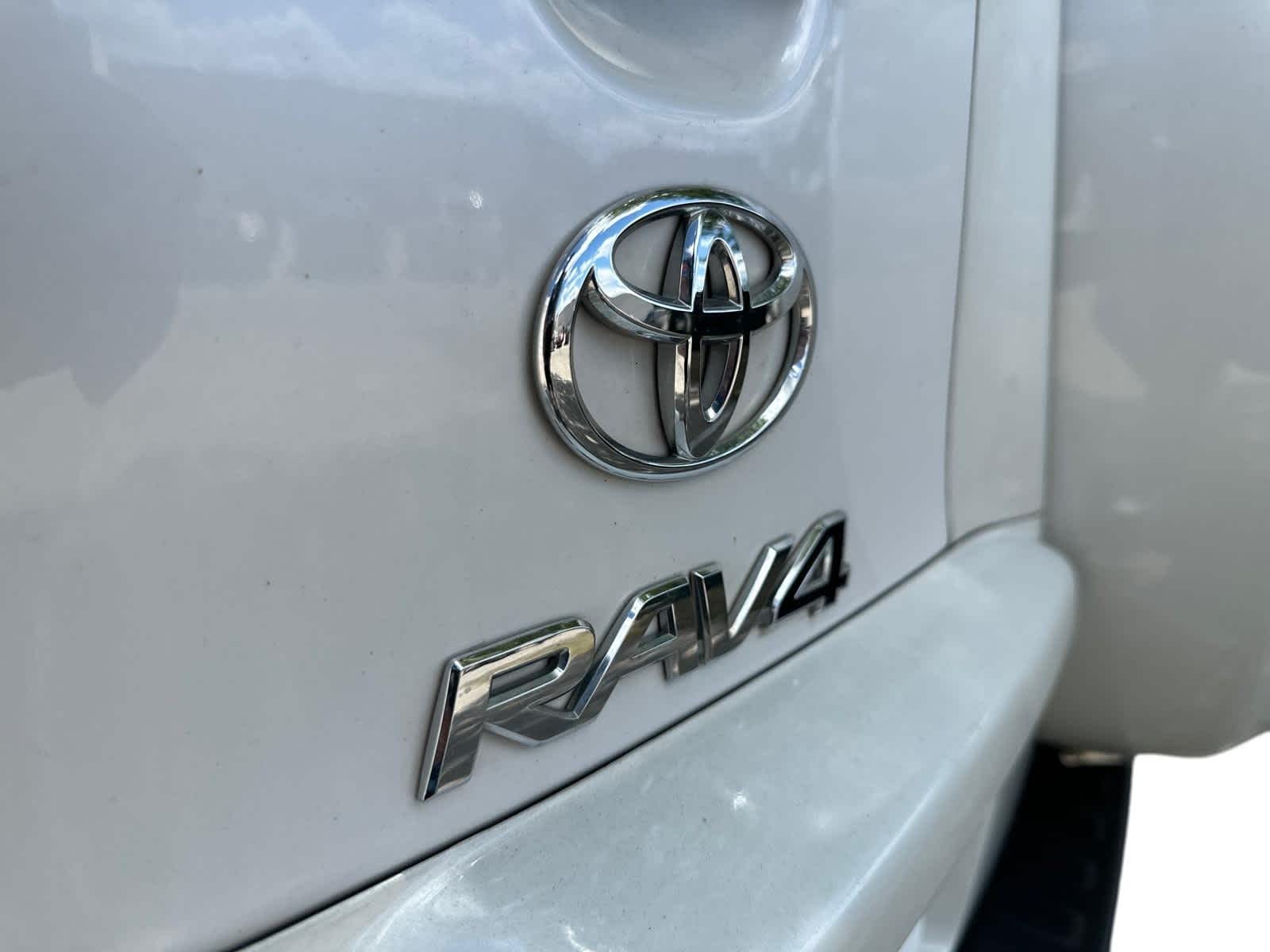 Thumbnail: 2012 Toyota RAV4 - 4