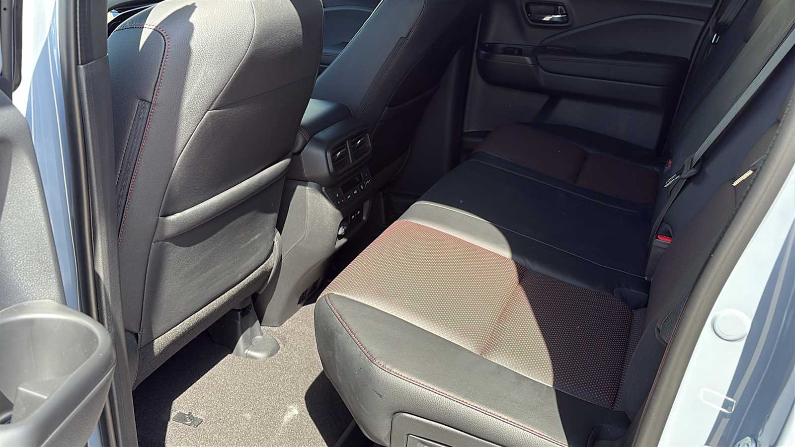 Thumbnail: 2026 Honda Ridgeline - 16