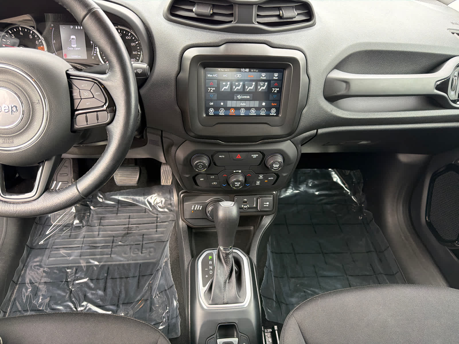 Thumbnail: 2019 Jeep Renegade - 24