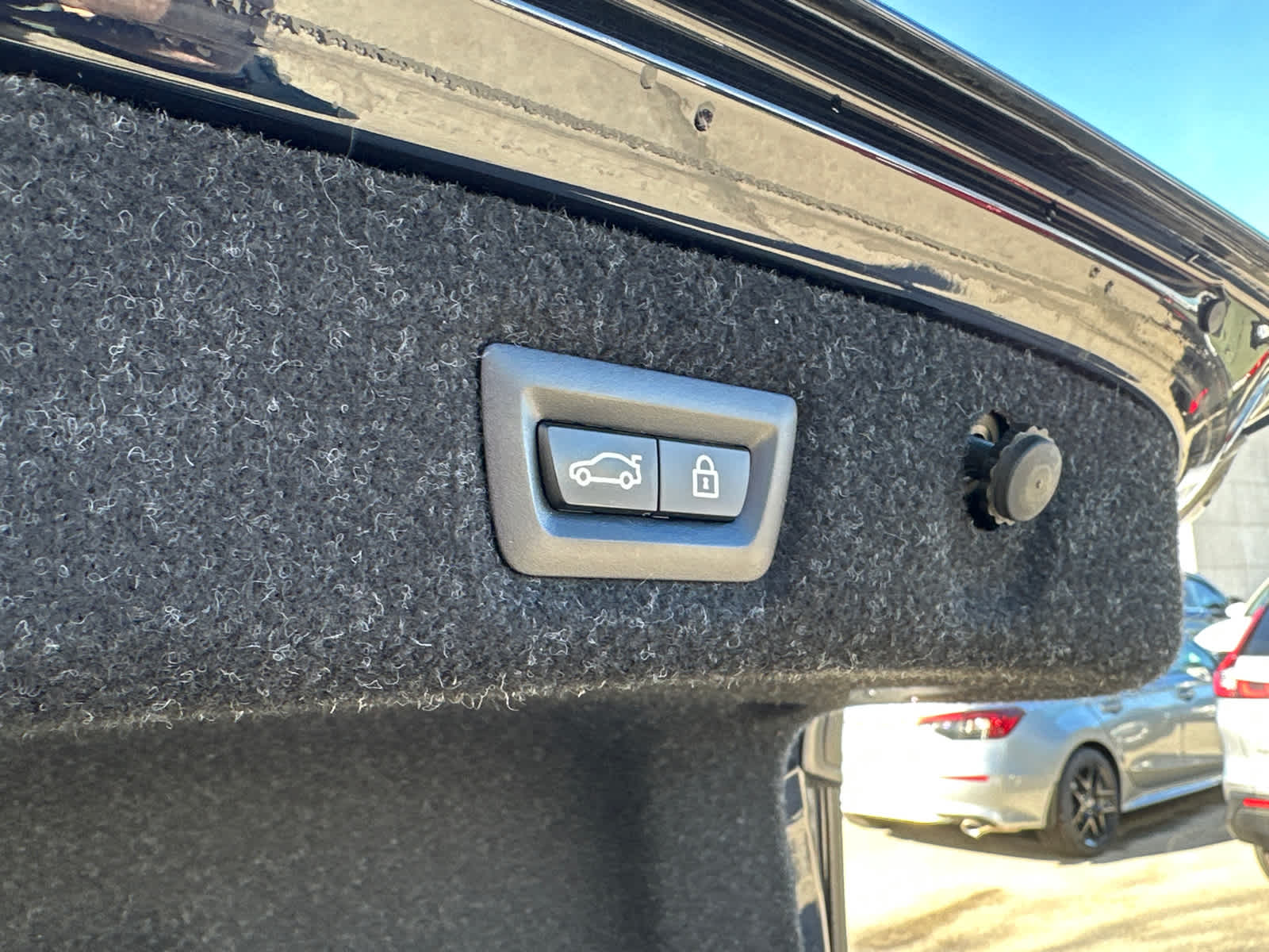 Thumbnail: 2018 BMW 5 Series - 16