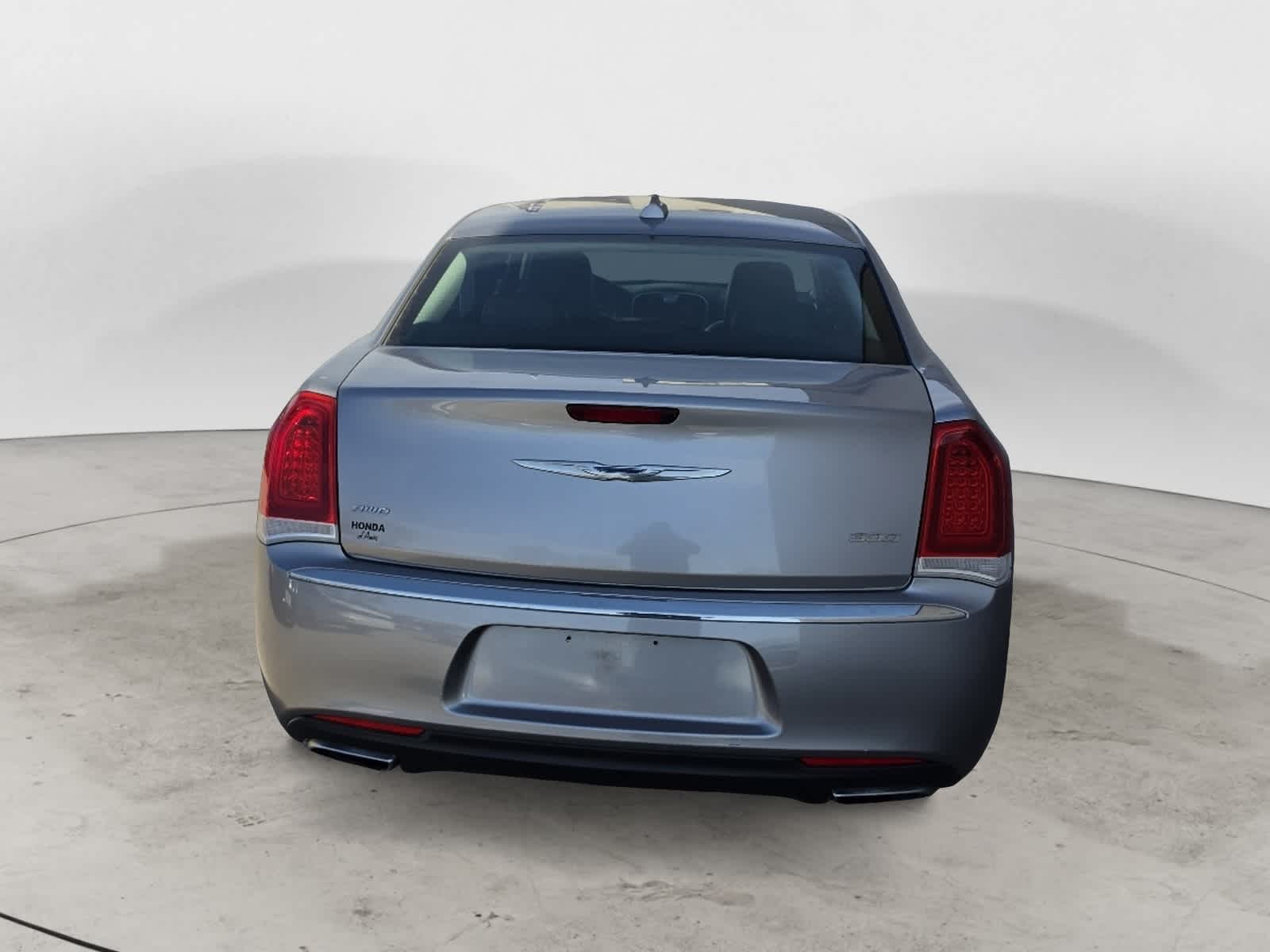 Thumbnail: 2015 Chrysler 300 - 3