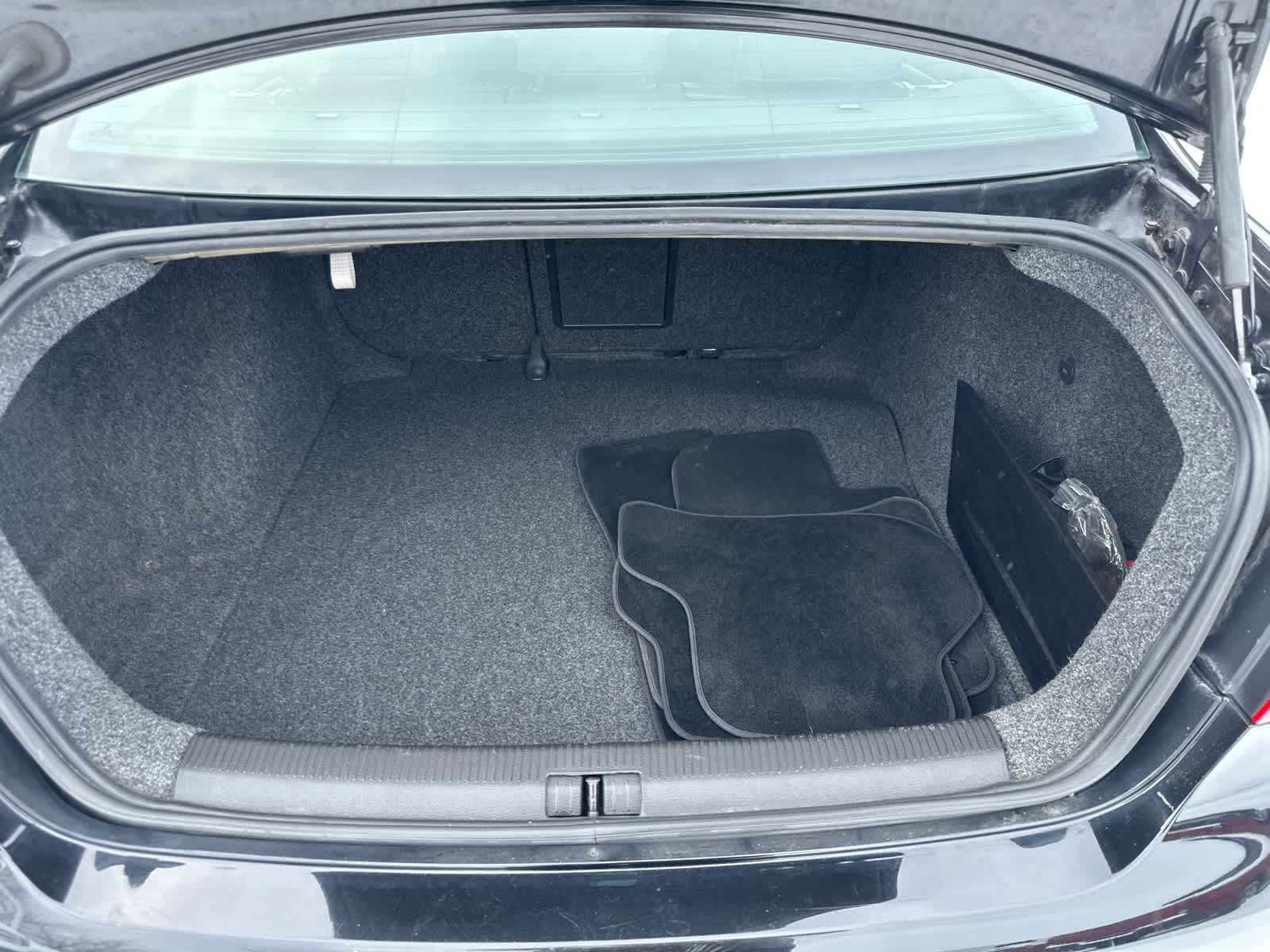 Thumbnail: 2008 Volkswagen Jetta - 10